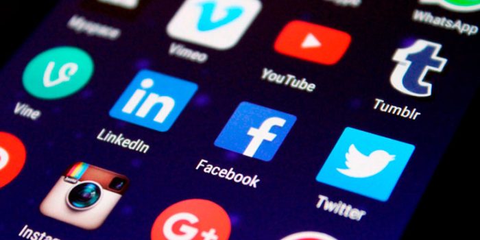Social Media Sevilla | Twin Leads